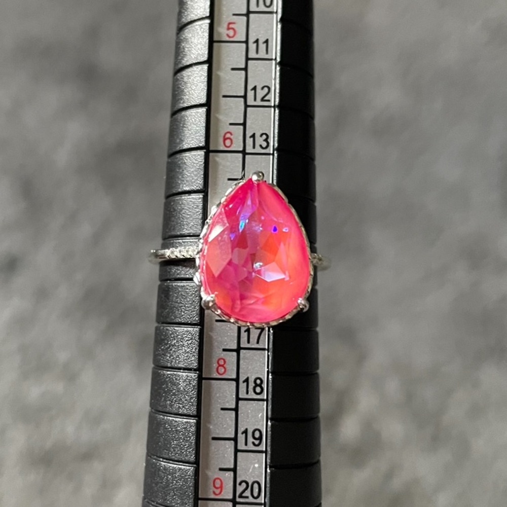 Satin Fragrant Jewels ring. Sz 7